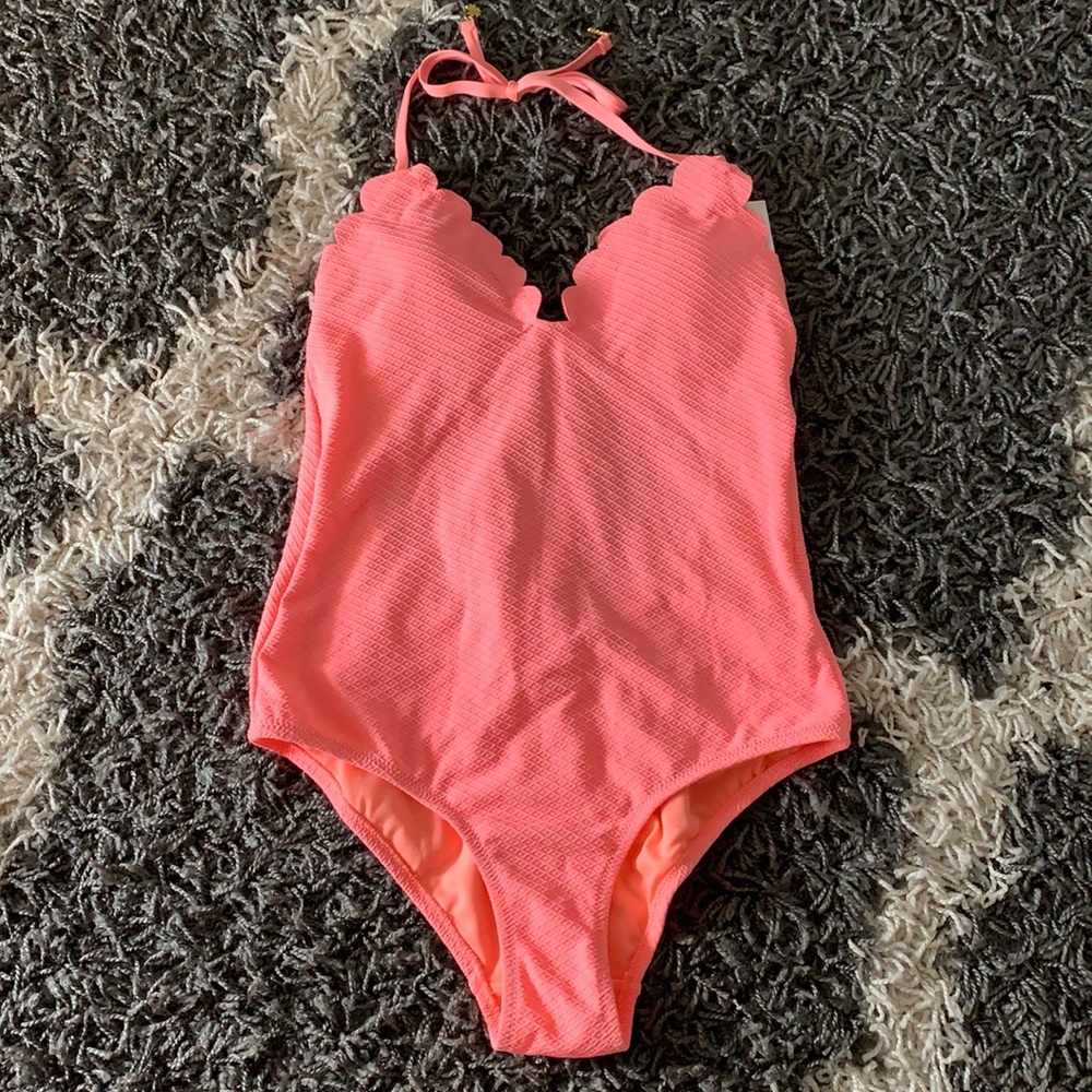 Jessica Simpson bathing suit